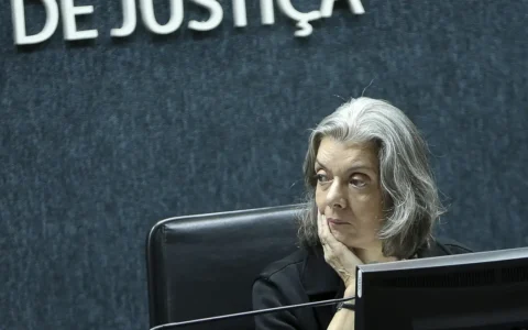 Imagem do post Cármen Lúcia vota por derrubar flexibilização da Lei da Ficha Limpa 