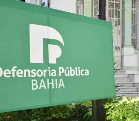 Imagem do post Defensoria da Bahia abre mais de 100 vagas com bolsas de até R$ 1,8 mil