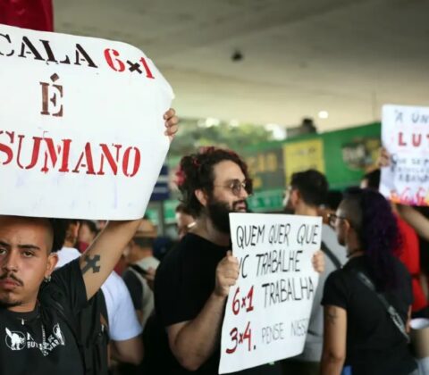 Imagem do post Pressão faz deputados baianos recuarem de emendas que adiam fim da escala 6×1