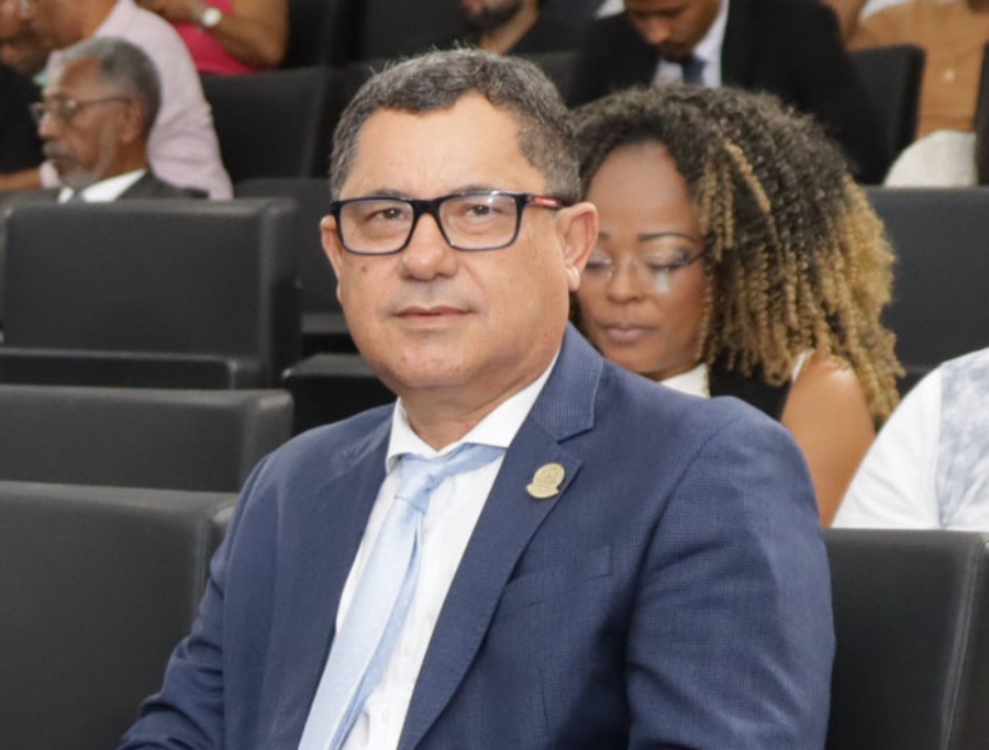 Hélio Ferreira diz que rodoviários de Salvador mantêm diálogo mesmo com deflagração de greve