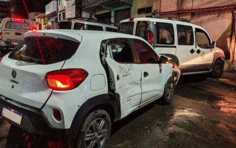 Imagem do post Tiros, fuga e batida: trio é preso após confronto com a PM durante blitz