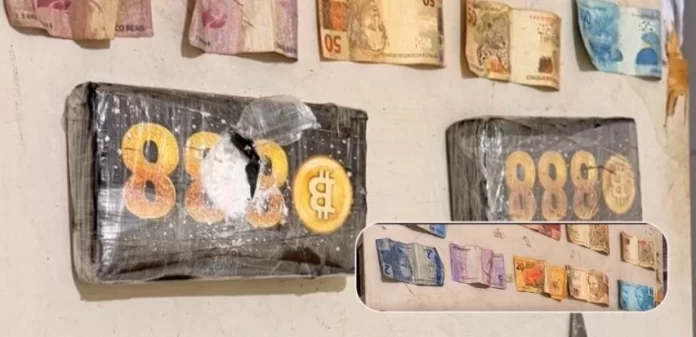 Dupla é flagrada com 2 kg de cocaína e coleção de relógios durante abordagem