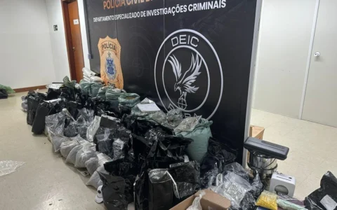 Imagem do post Casa usada pelo BDM para refino de drogas em Itapuã rendia milhões e escondia meia tonelada de entorpecentes