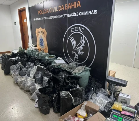Imagem do post Casa usada pelo BDM para refino de drogas em Itapuã rendia milhões e escondia meia tonelada de entorpecentes