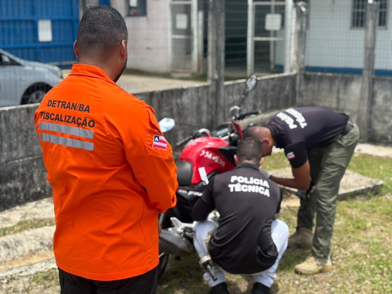 Operação na Bahia identifica 90 veículos adulterados em apenas um dia