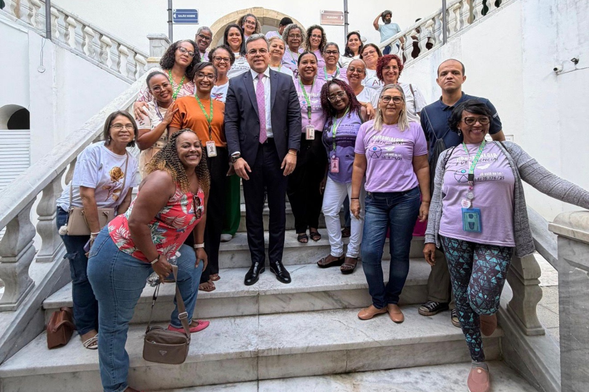 Ricardo Almeida propõe criação de Banco de Medicamentos para pacientes com fibromialgia em Salvador