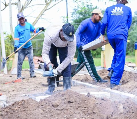 Imagem do post Praça do Alto da Isabel passa por transformação e promete novo espaço de lazer em Serrinha