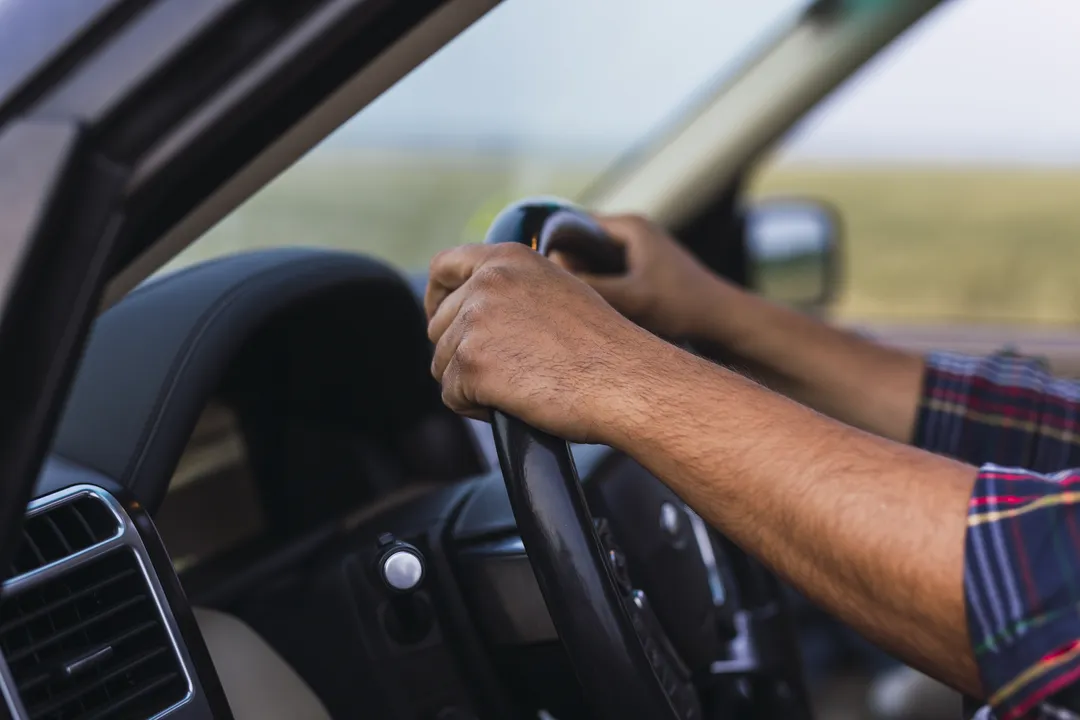 Quer trabalhar como motorista na saúde? Bahia abre seleção com 41 vagas