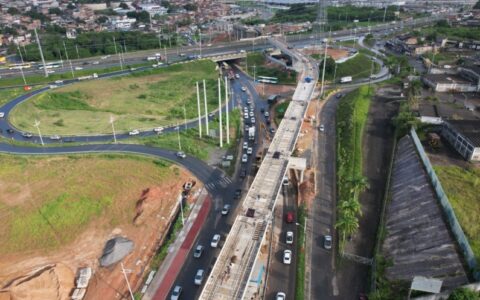 Imagem do post Obras do VLT de Salvador alteram trânsito na BR-324