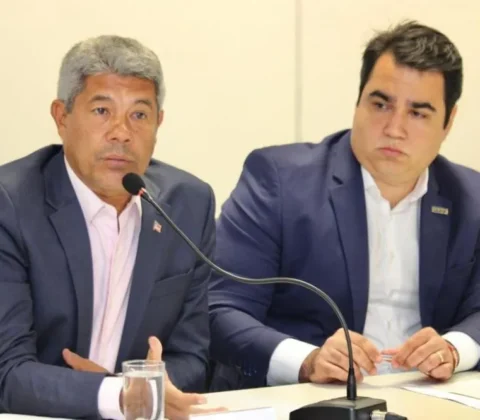 Imagem do post Jerônimo descarta afastar secretário após citação em operação da PF: “não há julgamento”