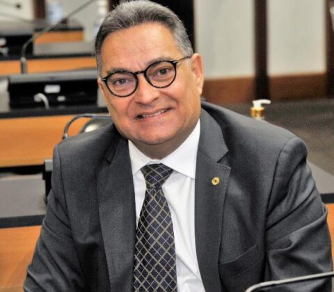Imagem do post Vereador chama Luciano Araújo de “forasteiro” e esquenta disputa por vaga na Alba