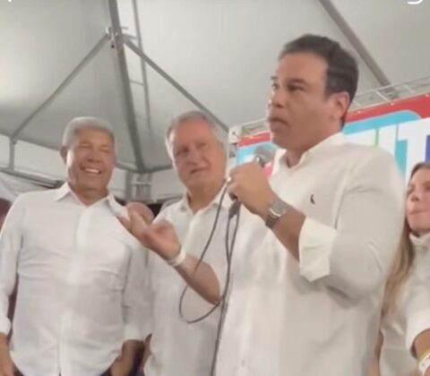 Imagem do post Prefeito de Coração de Maria responde a ACM Neto: “Quem não gosta de prefeito, não gosta do povo”