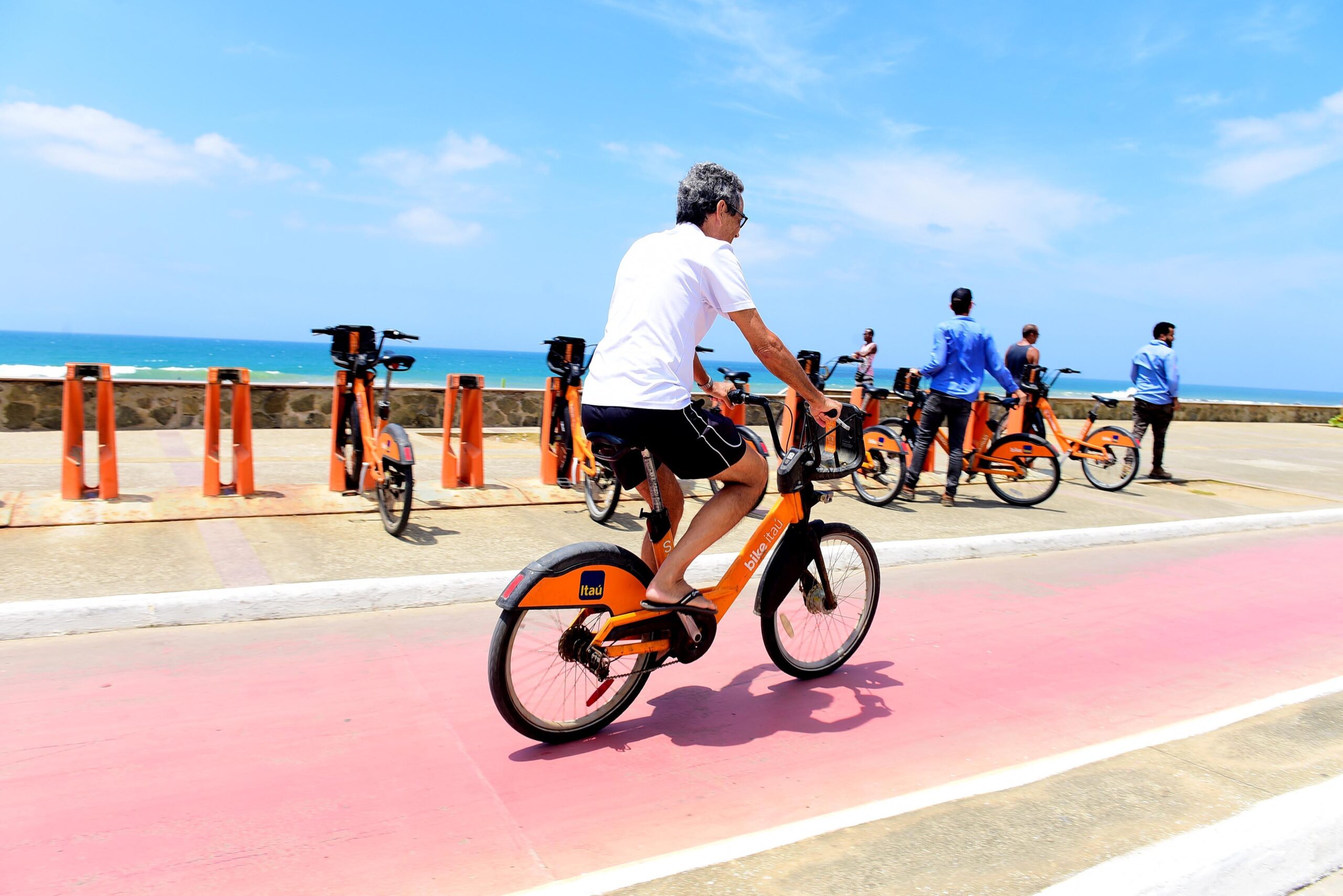Dia Mundial da Bicicleta: Salvador promove ações para ciclistas e motoristas nesta terça-feira