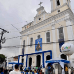Salvador ganha novo roteiro religioso em homenagem a Santo Antônio e atrai multidão de fiéis