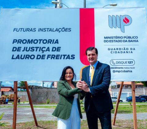 Imagem do post Prefeitura de Lauro de Freitas oficializa doação de terreno para construção da sede própria do MPBA