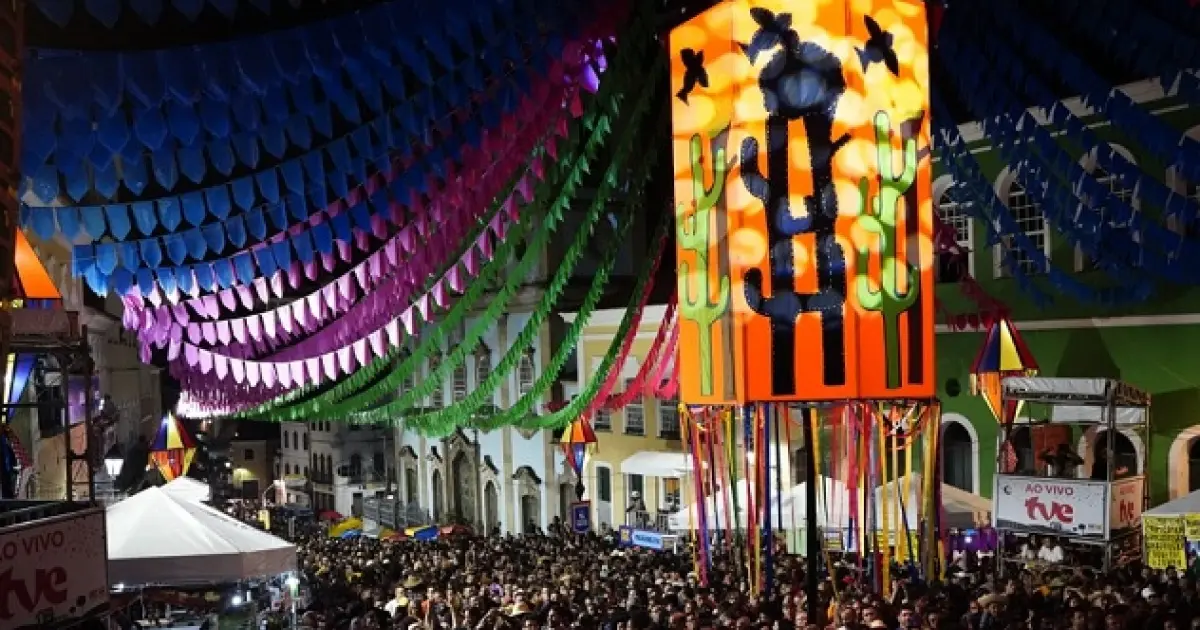 Vai ter Brasil, forró e mais de 30 shows: veja a programação do São João da Bahia nesta sexta