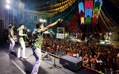 Imagem do post São João da Bahia bate recorde histórico e movimenta R$ 2,5 bilhões