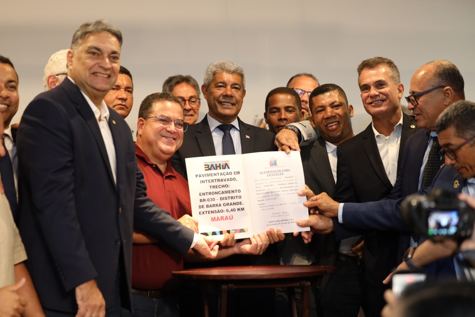 Jerônimo libera R$ 135 milhões para obras em sete cidades da Bahia; veja quais serão beneficiadas