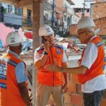 Desabamento em Pirajá mobiliza força-tarefa da Prefeitura; criança fica ferida após queda de estrutura