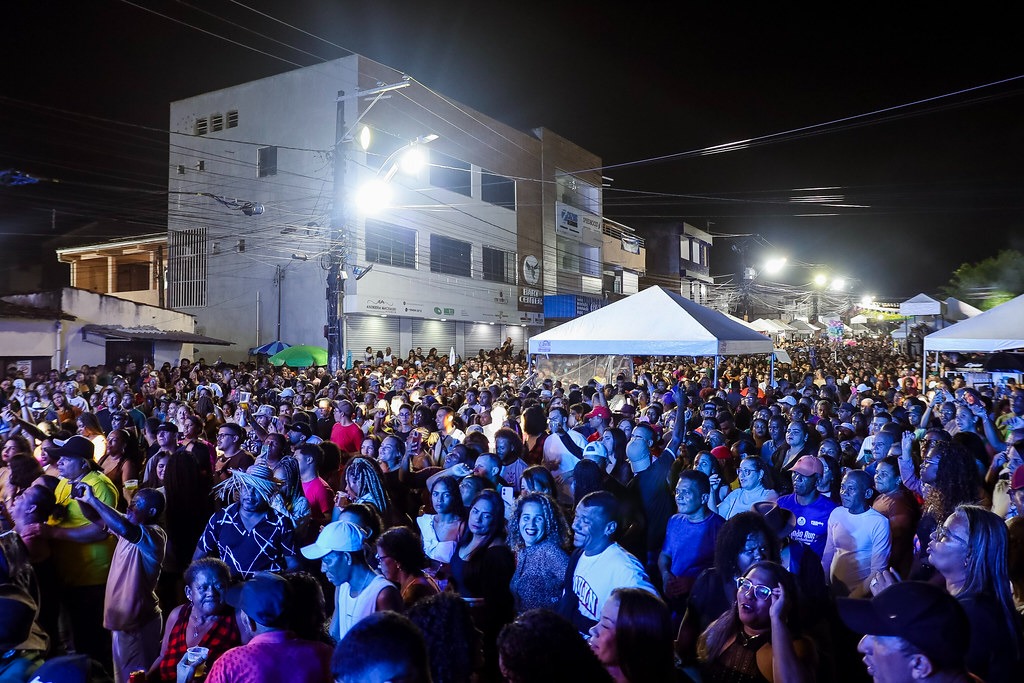 Camaçari proibi utensílios de vidro durante os Festejos Juninos 2026