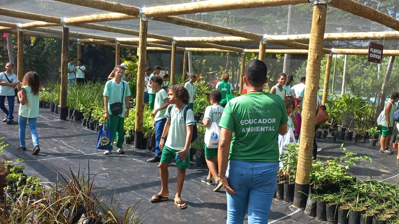 Village Itaparica segue com atividades gratuitas de educação ambiental para estudantes da rede pública