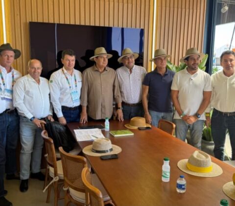 Imagem do post Comissões da ALBA debatem infraestrutura, competitividade e segurança jurídica na Bahia Farm Show 2026
