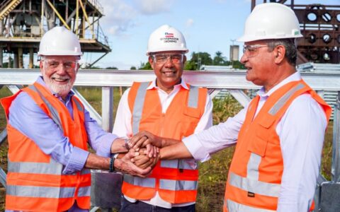 Imagem do post Comitiva liderada por Jerônimo Rodrigues e Rui Costa vistoria canteiro de obras da Ponte Salvador-Itaparica em Maragogipe