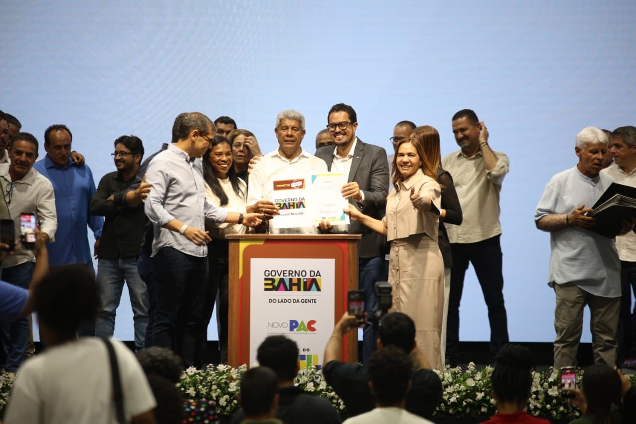Governo da Bahia autoriza R$ 388,7 milhões para ampliar rede de saúde em 52 municípios