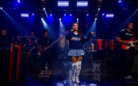 Imagem do post Alice Moraes celebra clássicos da música brasileira em faixa de seu novo audiovisual