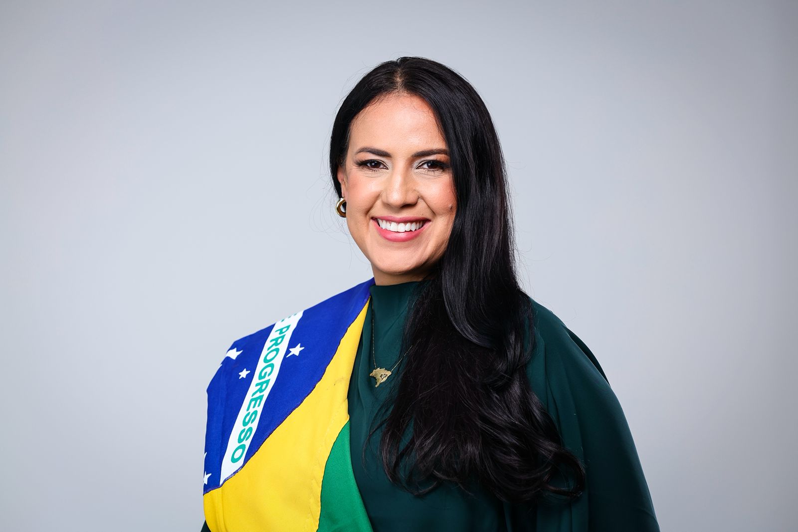 Talita Oliveira defende unidade da direita baiana em torno de ACM Neto: “para tirar o PT só tem uma via”
