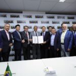 Jerônimo autoriza início das obras em terra da Ponte Salvador-Itaparica e celebra: “Marco histórico”