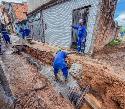 Imagem do post Lauro de Freitas inicia obras de microdrenagem no bairro Vida Nova para reduzir alagamentos