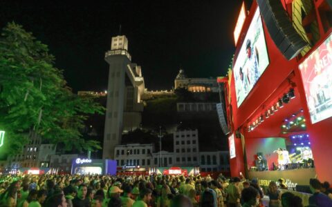 Imagem do post Arena Nº1 retorna à Praça Maria Felipa com Bell Marques e O Kanalha nesta sexta-feira