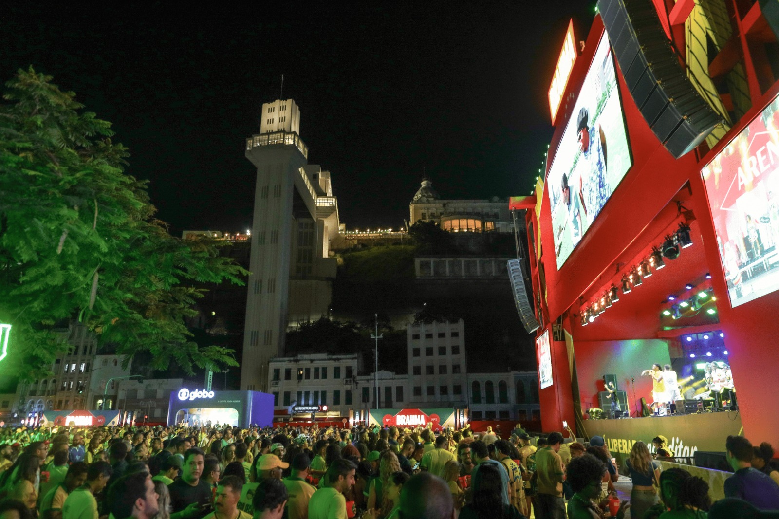 Arena Nº1 retorna à Praça Maria Felipa com Bell Marques e O Kanalha nesta sexta-feira