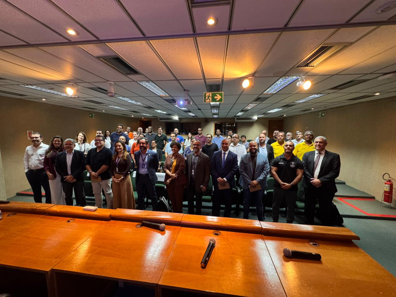 Lauro de Freitas apresenta iniciativas de transformação digital em evento do Serpro