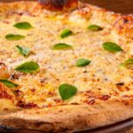 Toutz Pizza lança novo sabor e aposta em releitura de um dos ingredientes mais emblemáticos das festas juninas
