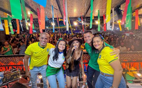 Imagem do post Esquenta Pedrão lota praça em Itinga e mistura São João com vitória do Brasil na Copa