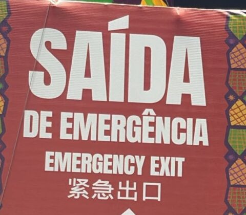 Imagem do post Secretário de Comunicação explica placas em inglês e mandarim no Camaforró