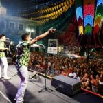 Pelourinho vira grande arraiá e atrai turistas no São João