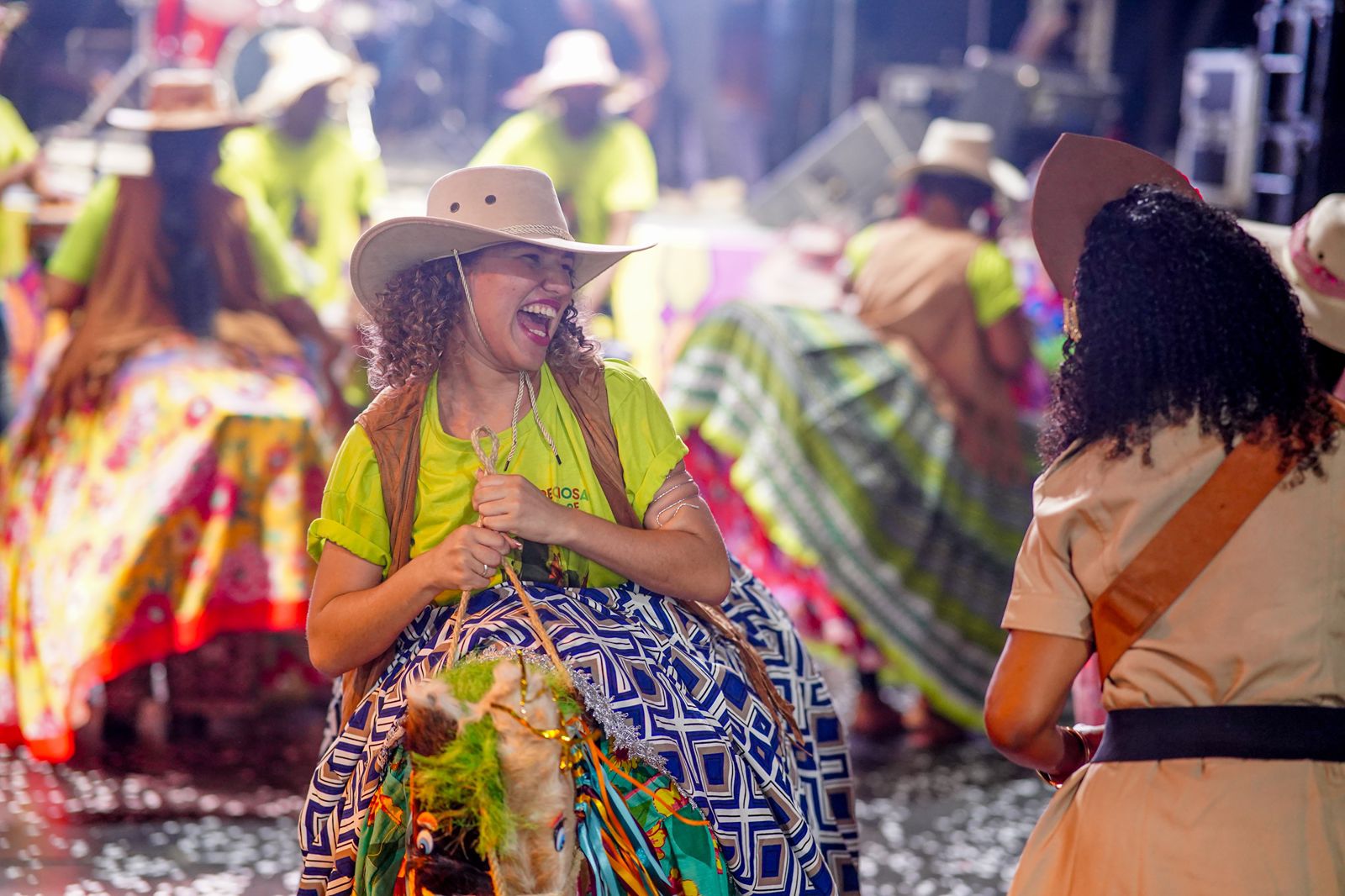 Camaforró 2026 emociona com quadrilhas e cultura popular no espaço integrado