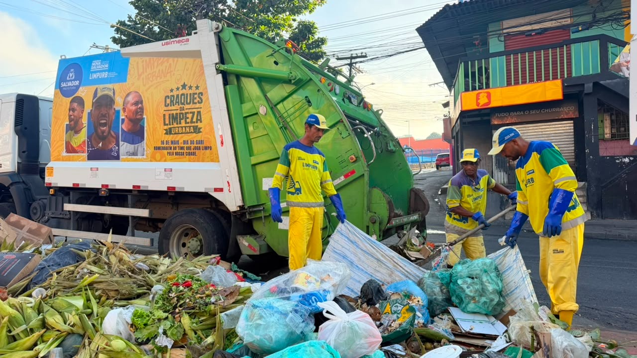 Limpurb intensifica limpeza urbana em Salvador após paralisação dos garis