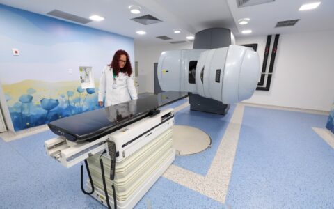 Imagem do post Jerônimo Rodrigues inaugura radioterapia do Hospital do Oeste e anuncia ampliação de R$ 62 milhões em Barreiras