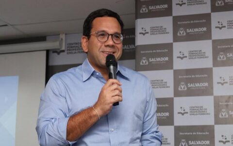 Imagem do post Thiago Dantas diz que obra da Escola do Curralinho será retomada imediatamente após nova licitação