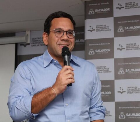 Imagem do post Thiago Dantas diz que obra da Escola do Curralinho será retomada imediatamente após nova licitação