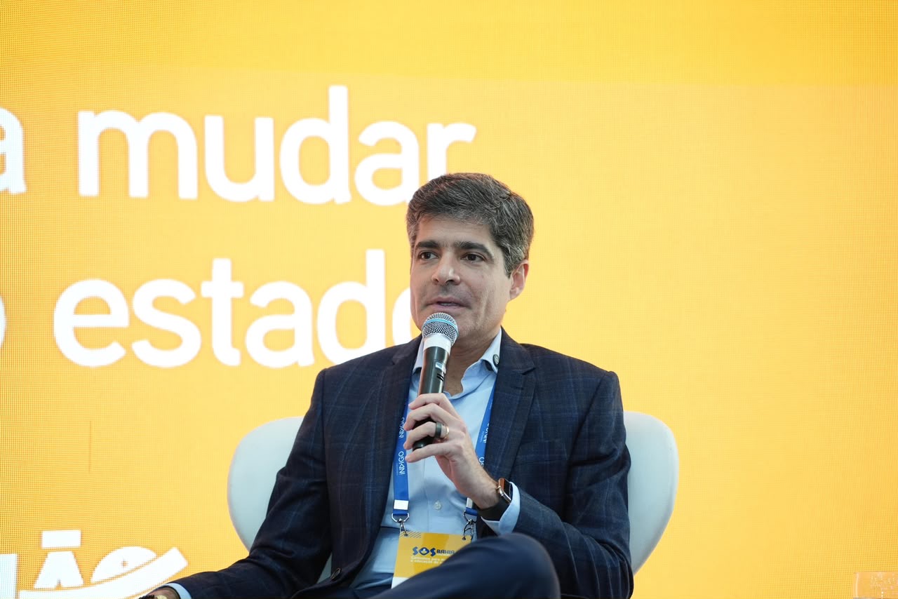 ACM Neto defende revogação da aprovação automática na Bahia