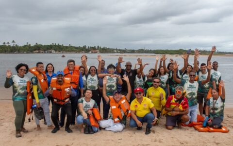 Imagem do post Expedição pedagógica pelo Rio Joanes mobiliza estudantes de Lauro de Freitas em ação de educação ambiental