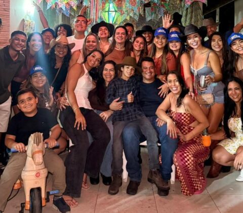 Imagem do post Gildo Baleia reúne multidão durante abertura do São João em Cruz das Almas