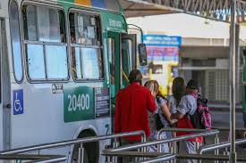 Imagem do post Bruno Reis alerta para possível aumento da tarifa de ônibus sem aprovação de subsídio: “A tarifa vai para R$ 6,40”