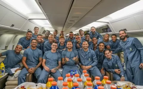 Imagem do post Seleção desembarca nos EUA com 10 toneladas de bagagem e até um ‘Samu ambulante’