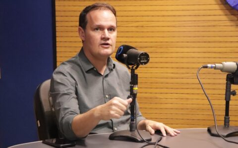 Imagem do post Júlio Pinheiro dispara contra imagem de bom gestor vendida por ACM Neto: “Saco vazio”